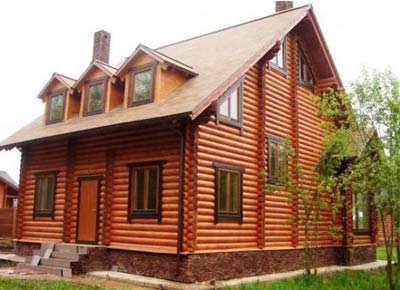 Рубленый дом - средства защиты от негативного воздействия на древесину
